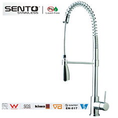 China SENTO Single handle pull out kitchen tap with competive price supplier