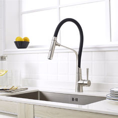 China Factory good quality single handle flexible colorful kitchen faucet with black color supplier